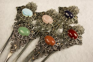 riveted filigree metal hair stick kanzashi set