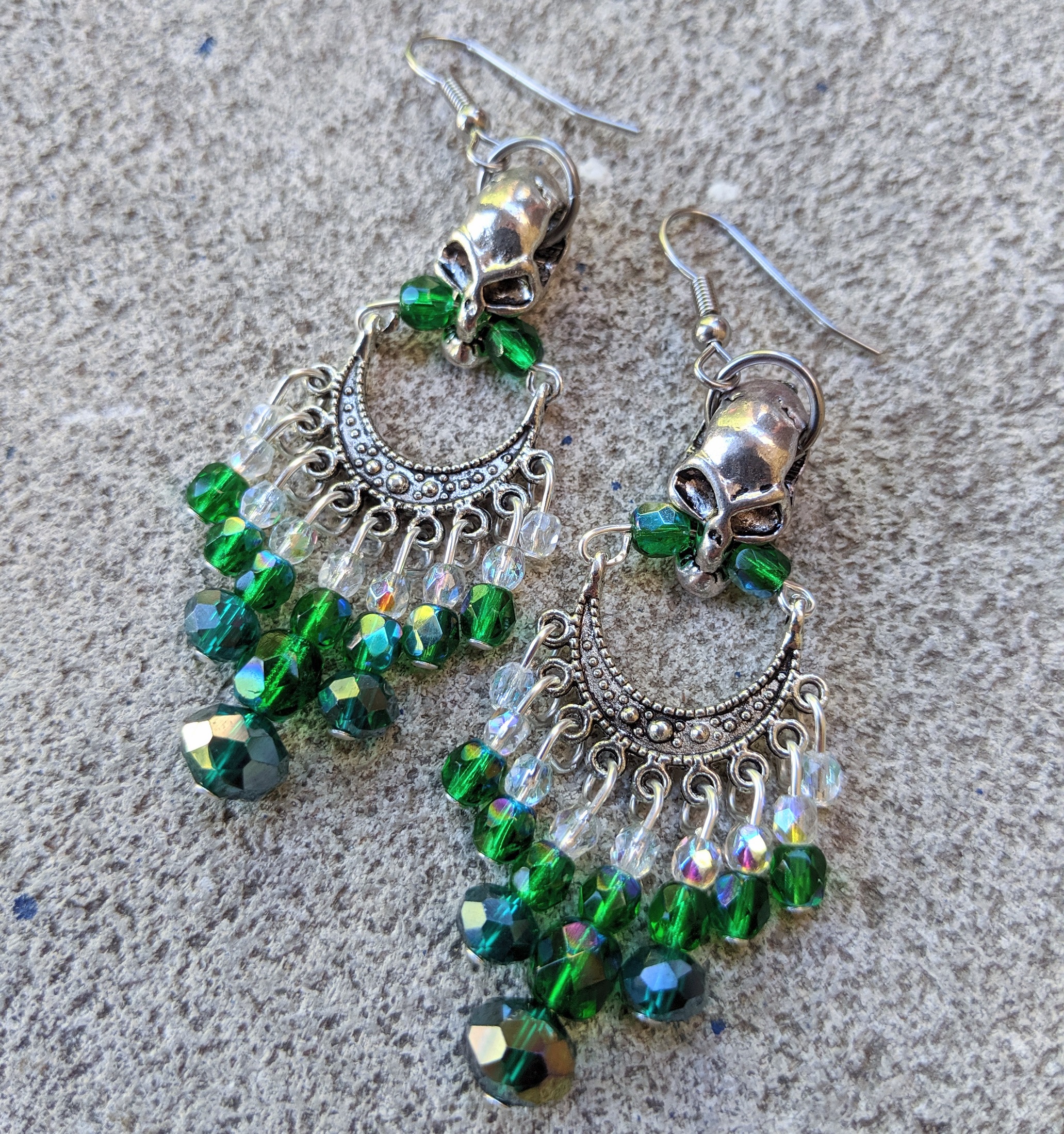Beaded skull earrings - A Case of Random